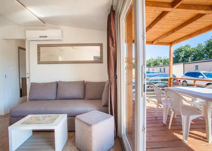 Mobile Homes Delta Marine At Lopari Campeggio *